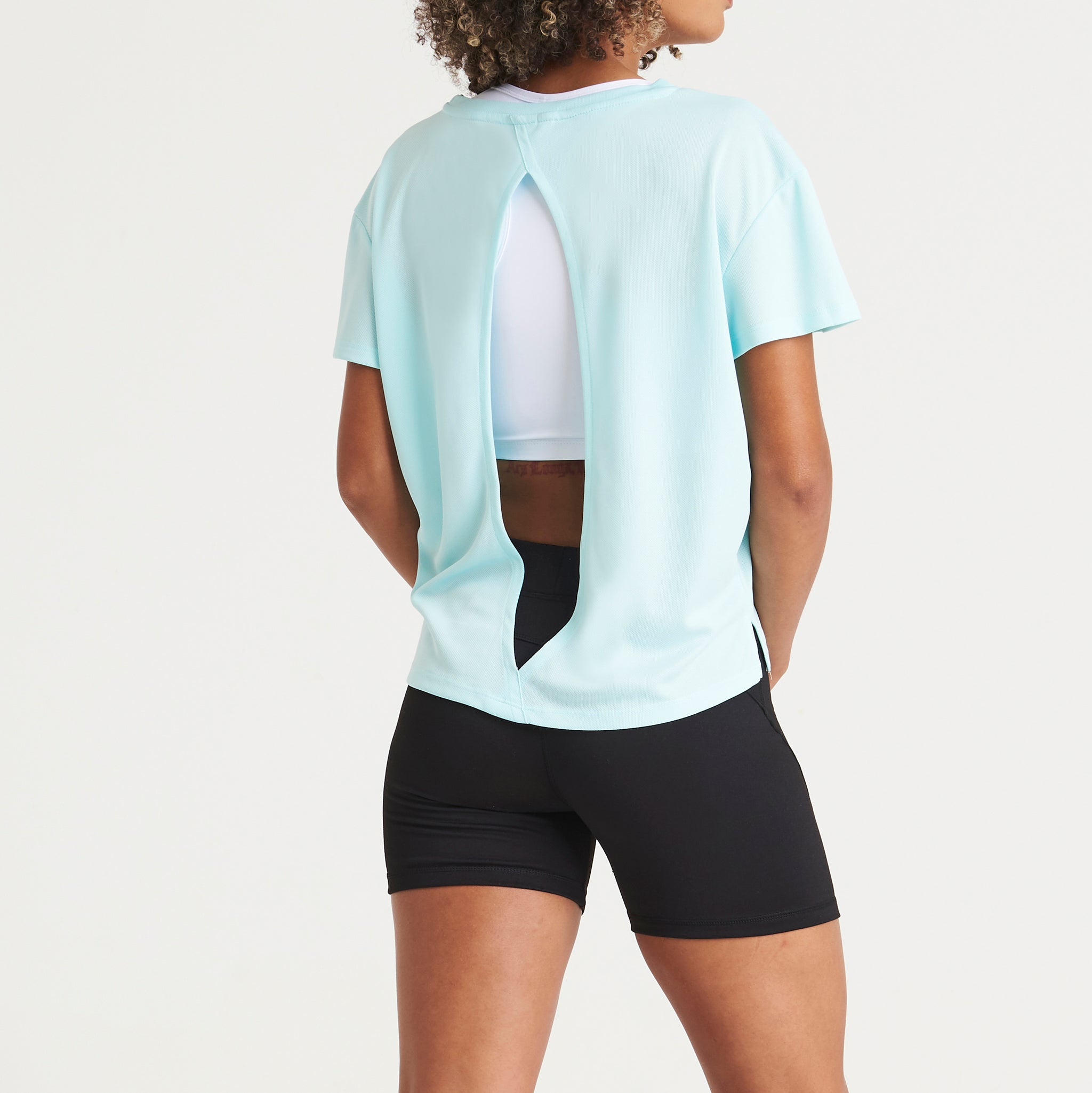 MORE FITNESS DEMETER SPLIT BACK TOP